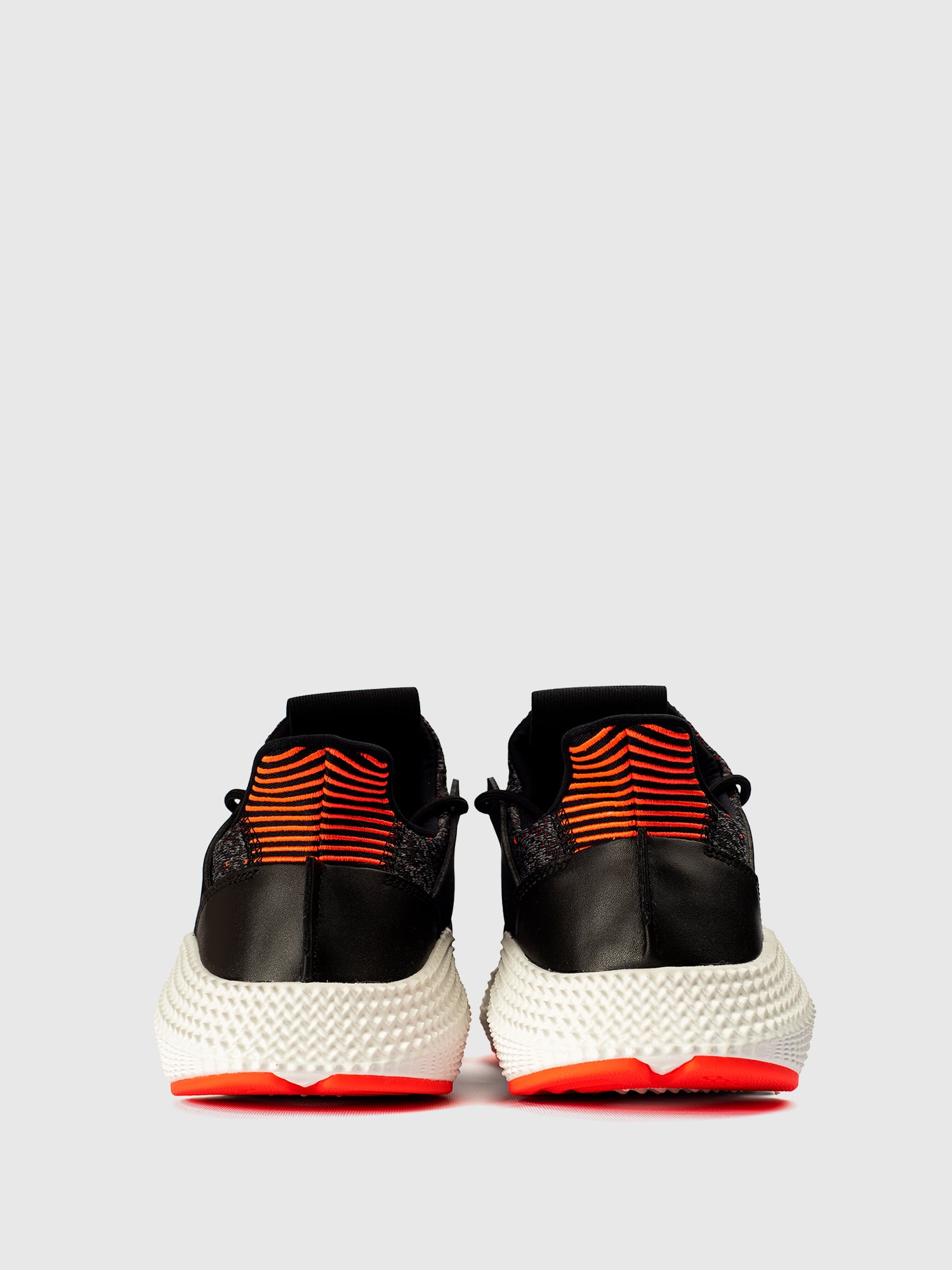 prophere black solar red